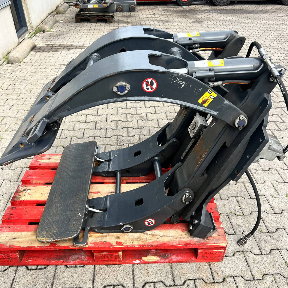 Cacade Paper Roll clamp - Rullapihdit: kuva Cacade Paper Roll clamp - Rullapihdit Cacade Paper Roll clamp - Rullapihdit: kuva Cacade Paper Roll clamp - Rullapihdit