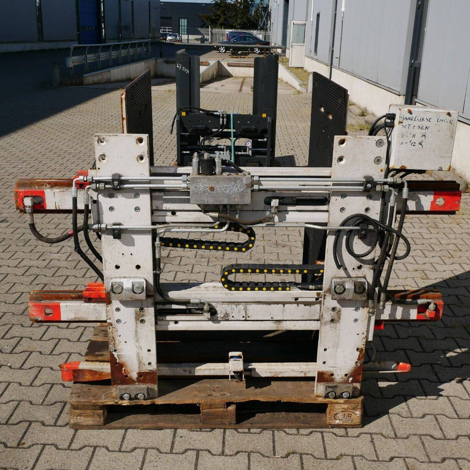 Cascade Carton and appliance clamps - Rullapihdit: kuva Cascade Carton and appliance clamps - Rullapihdit Cascade Carton and appliance clamps - Rullapihdit: kuva Cascade Carton and appliance clamps - Rullapihdit