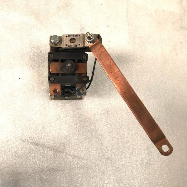 Contactor for Hyster E3.000XL - Sähköjärjestelmä - Materiaalinkäsittely: kuva Contactor for Hyster E3.000XL - Sähköjärjestelmä - Materiaalinkäsittely Contactor for Hyster E3.000XL - Sähköjärjestelmä - Materiaalinkäsittely: kuva Contactor for Hyster E3.000XL - Sähköjärjestelmä - Materiaalinkäsittely