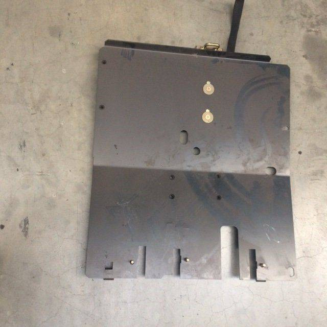 Floor plate for Linde - Päällirakenne ja ulkopinta - Materiaalinkäsittely: kuva Floor plate for Linde - Päällirakenne ja ulkopinta - Materiaalinkäsittely Floor plate for Linde - Päällirakenne ja ulkopinta - Materiaalinkäsittely: kuva Floor plate for Linde - Päällirakenne ja ulkopinta - Materiaalinkäsittely