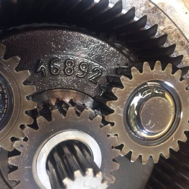 Gear box - Vaihteisto - Materiaalinkäsittely: kuva Gear box - Vaihteisto - Materiaalinkäsittely Gear box - Vaihteisto - Materiaalinkäsittely: kuva Gear box - Vaihteisto - Materiaalinkäsittely