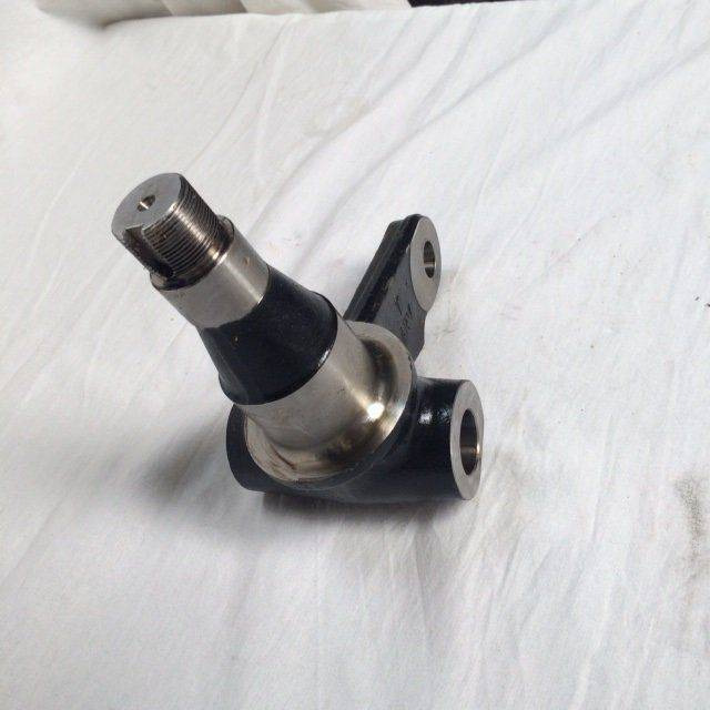 Knuckle, R.H. for Caterpillar - Olka-akseli - Materiaalinkäsittely: kuva Knuckle, R.H. for Caterpillar - Olka-akseli - Materiaalinkäsittely Knuckle, R.H. for Caterpillar - Olka-akseli - Materiaalinkäsittely: kuva Knuckle, R.H. for Caterpillar - Olka-akseli - Materiaalinkäsittely