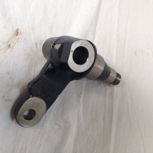 Knuckle, R.H. for Caterpillar - Olka-akseli - Materiaalinkäsittely: kuva Knuckle, R.H. for Caterpillar - Olka-akseli - Materiaalinkäsittely Knuckle, R.H. for Caterpillar - Olka-akseli - Materiaalinkäsittely: kuva Knuckle, R.H. for Caterpillar - Olka-akseli - Materiaalinkäsittely