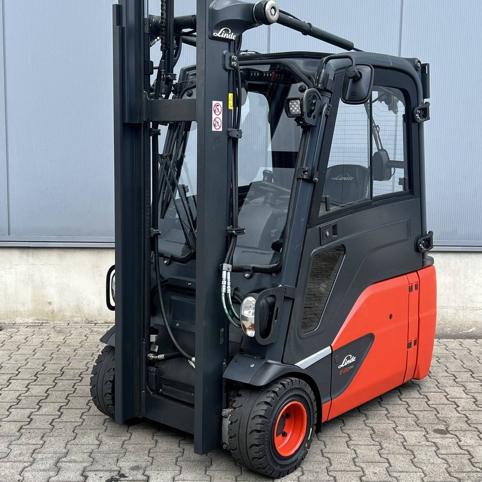 Linde E20L (386-02) EVO - Sähkötrukki: kuva Linde E20L (386-02) EVO - Sähkötrukki Linde E20L (386-02) EVO - Sähkötrukki: kuva Linde E20L (386-02) EVO - Sähkötrukki