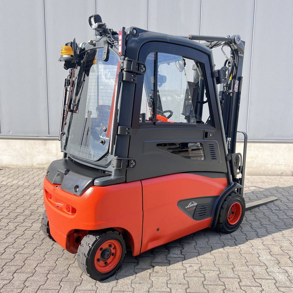 Linde E20PL (386-02) EVO - Sähkötrukki: kuva Linde E20PL (386-02) EVO - Sähkötrukki Linde E20PL (386-02) EVO - Sähkötrukki: kuva Linde E20PL (386-02) EVO - Sähkötrukki