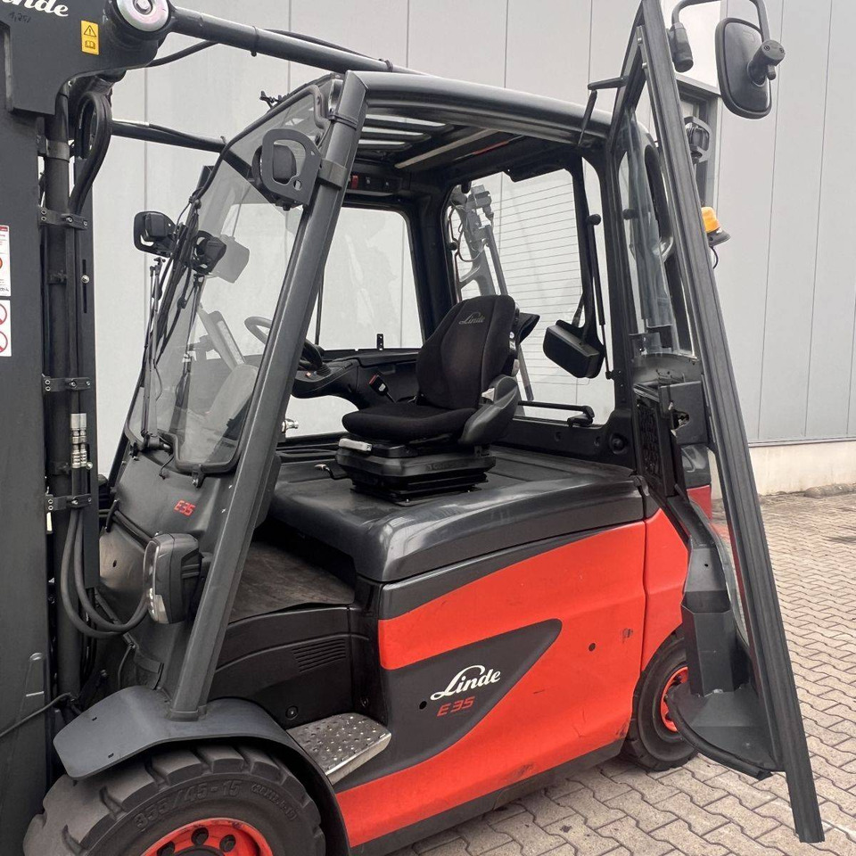 Linde E35/600H (388) - Sähkötrukki: kuva Linde E35/600H (388) - Sähkötrukki Linde E35/600H (388) - Sähkötrukki: kuva Linde E35/600H (388) - Sähkötrukki