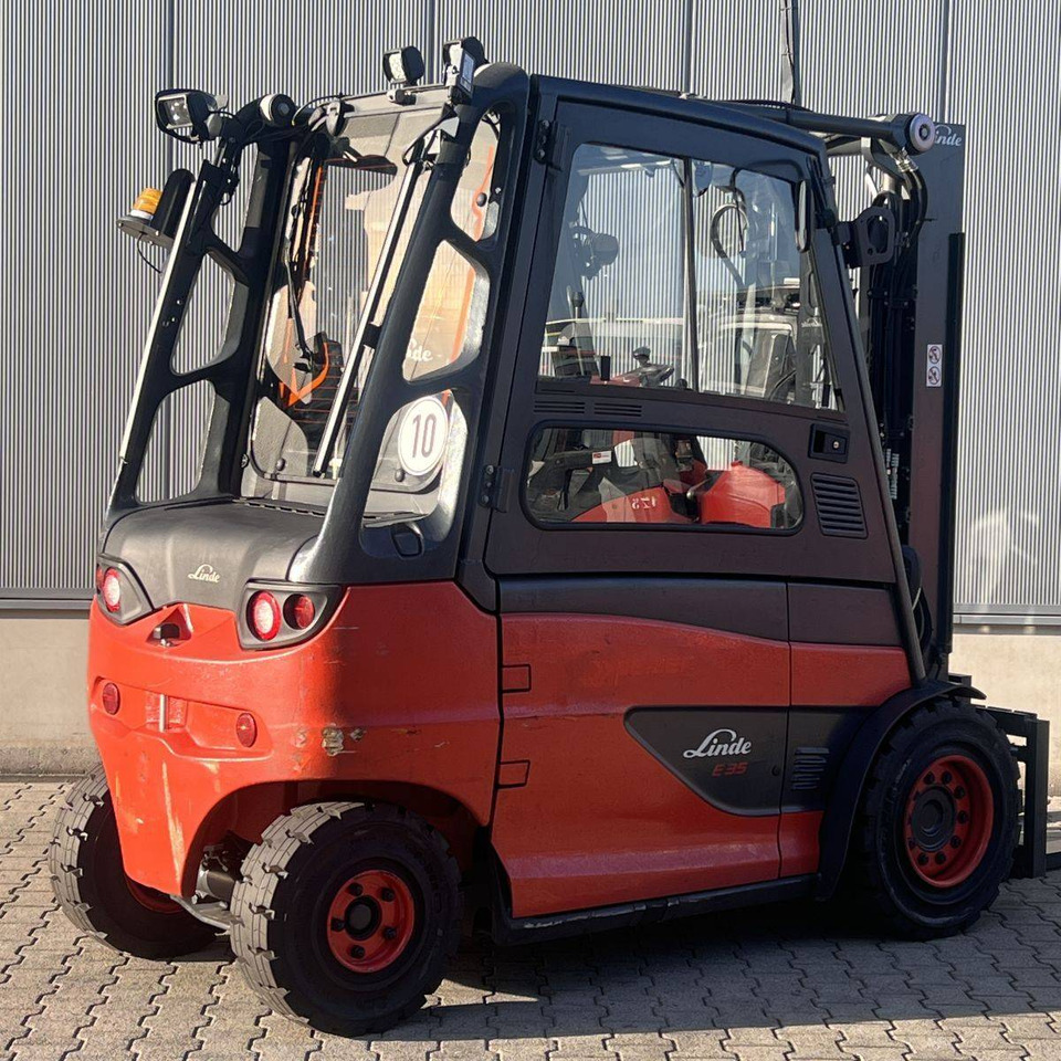 Linde E35/600H (388) - Sähkötrukki: kuva Linde E35/600H (388) - Sähkötrukki Linde E35/600H (388) - Sähkötrukki: kuva Linde E35/600H (388) - Sähkötrukki