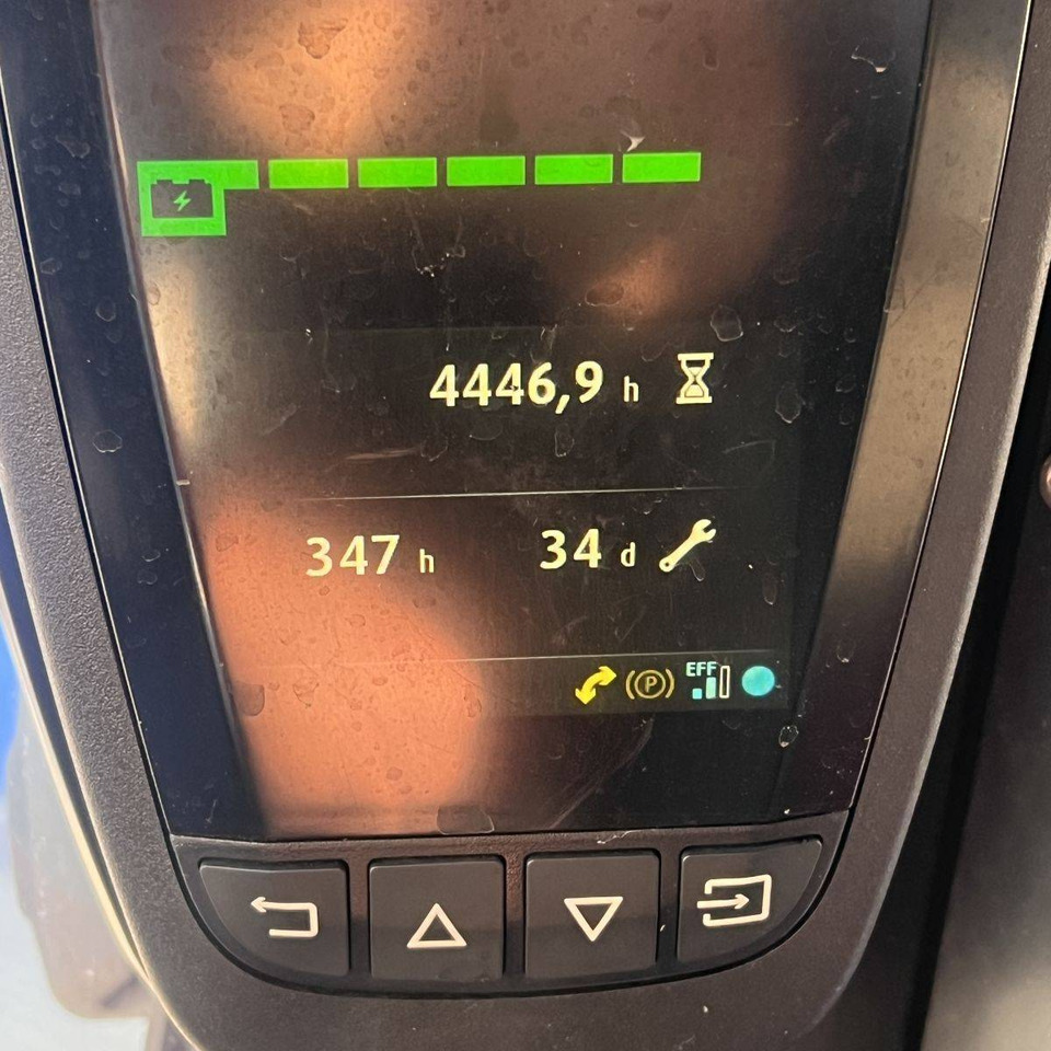 Linde E35/600H (388) - Sähkötrukki: kuva Linde E35/600H (388) - Sähkötrukki Linde E35/600H (388) - Sähkötrukki: kuva Linde E35/600H (388) - Sähkötrukki