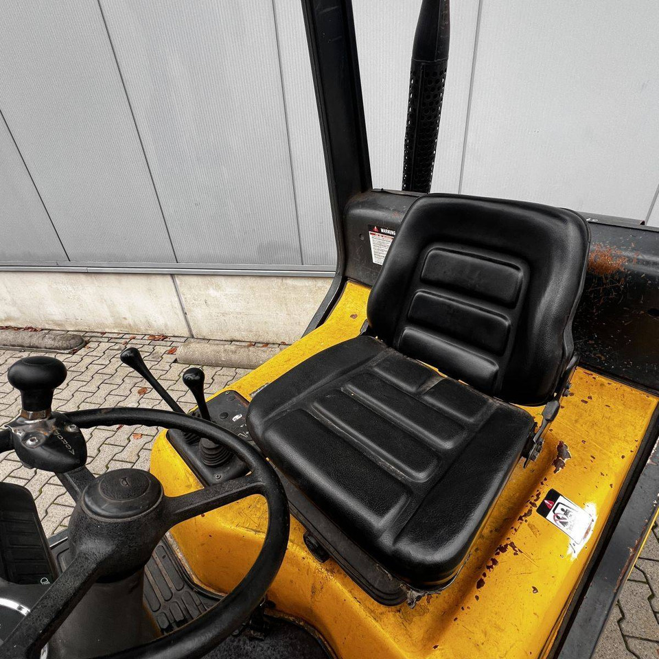 Linde H30T (351) - Kaasutrukki: kuva Linde H30T (351) - Kaasutrukki Linde H30T (351) - Kaasutrukki: kuva Linde H30T (351) - Kaasutrukki