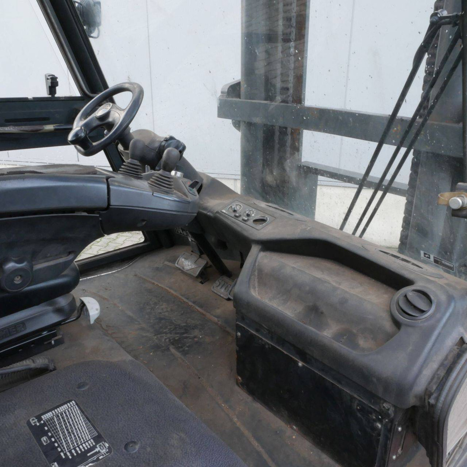 Linde H80D/900 (396-02) - Dieseltrukki: kuva  Linde H80D/900 (396-02) - Dieseltrukki Linde H80D/900 (396-02) - Dieseltrukki: kuva  Linde H80D/900 (396-02) - Dieseltrukki