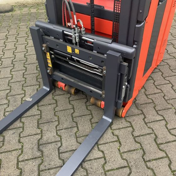 Linde L06AC-AP (1170) - Pinoamistrukki: kuva Linde L06AC-AP (1170) - Pinoamistrukki Linde L06AC-AP (1170) - Pinoamistrukki: kuva Linde L06AC-AP (1170) - Pinoamistrukki