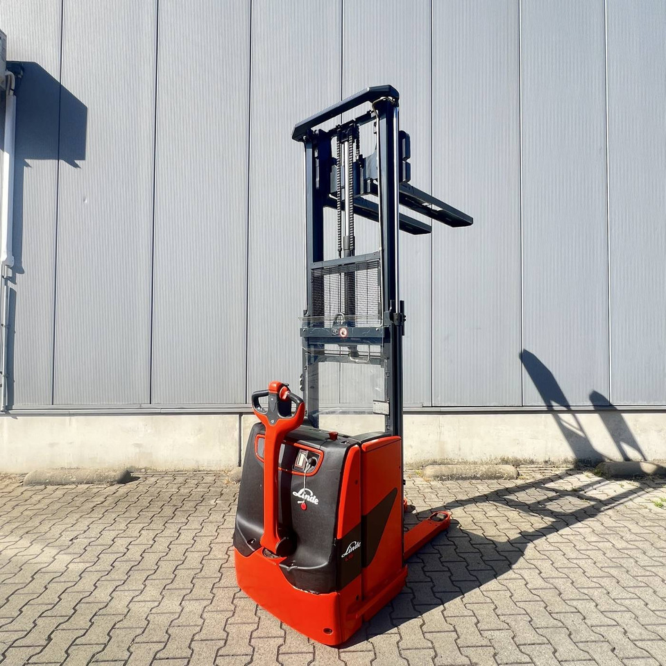 Linde L16 (1173) - Pinoamistrukki: kuva Linde L16 (1173) - Pinoamistrukki Linde L16 (1173) - Pinoamistrukki: kuva Linde L16 (1173) - Pinoamistrukki