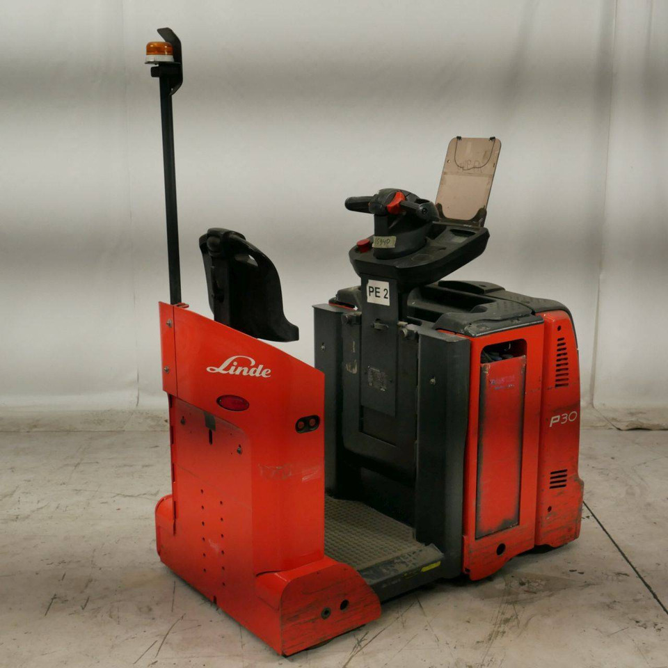 Linde P30C (1190) - Vetotrukki: kuva Linde P30C (1190) - Vetotrukki Linde P30C (1190) - Vetotrukki: kuva Linde P30C (1190) - Vetotrukki