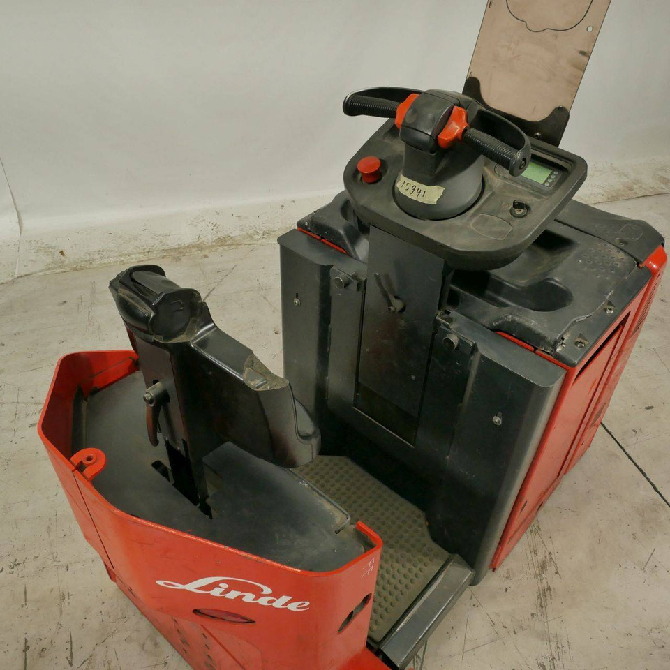 Linde P50C (1190) - Vetotrukki: kuva Linde P50C (1190) - Vetotrukki Linde P50C (1190) - Vetotrukki: kuva Linde P50C (1190) - Vetotrukki