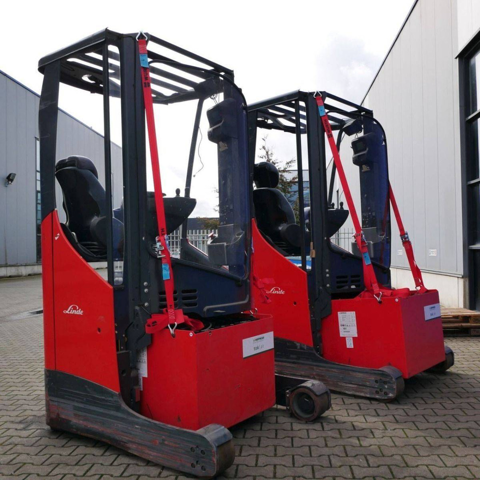 Linde R17XHD (116-03) - Työntömastotrukki: kuva Linde R17XHD (116-03) - Työntömastotrukki Linde R17XHD (116-03) - Työntömastotrukki: kuva Linde R17XHD (116-03) - Työntömastotrukki