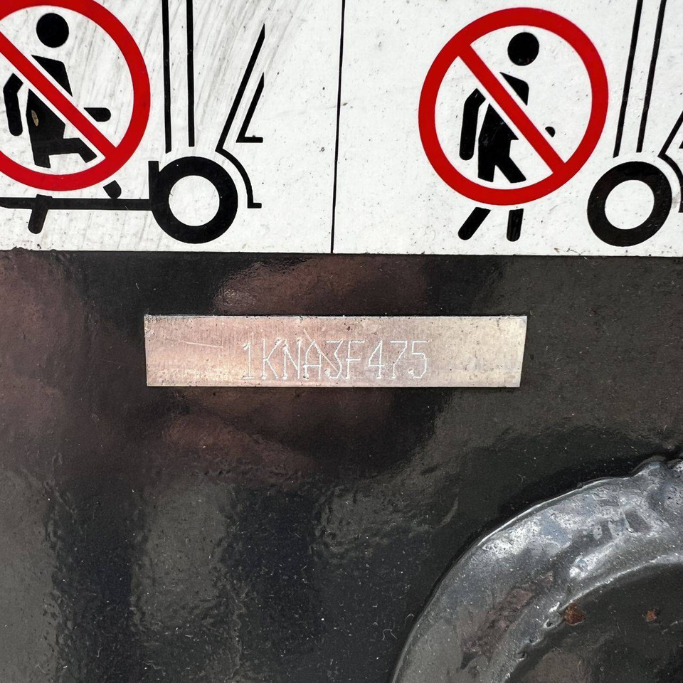 Sähkötrukki Nissan TX16 (G1N1L16Q): kuva Sähkötrukki Nissan TX16 (G1N1L16Q)