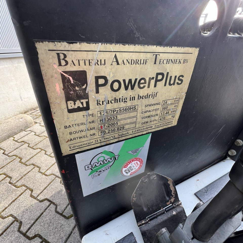 Sähkötrukki OM Pimespo E10N: kuva Sähkötrukki OM Pimespo E10N