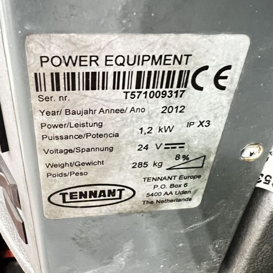 Tennant T5 - Yhdistelmäkone: kuva Tennant T5 - Yhdistelmäkone Tennant T5 - Yhdistelmäkone: kuva Tennant T5 - Yhdistelmäkone