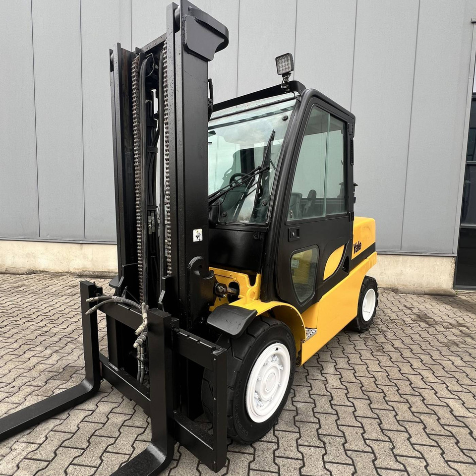 Yale GDP55VX - Dieseltrukki: kuva Yale GDP55VX - Dieseltrukki Yale GDP55VX - Dieseltrukki: kuva Yale GDP55VX - Dieseltrukki