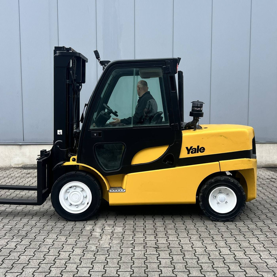 Yale GDP55VX - Dieseltrukki: kuva Yale GDP55VX - Dieseltrukki Yale GDP55VX - Dieseltrukki: kuva Yale GDP55VX - Dieseltrukki