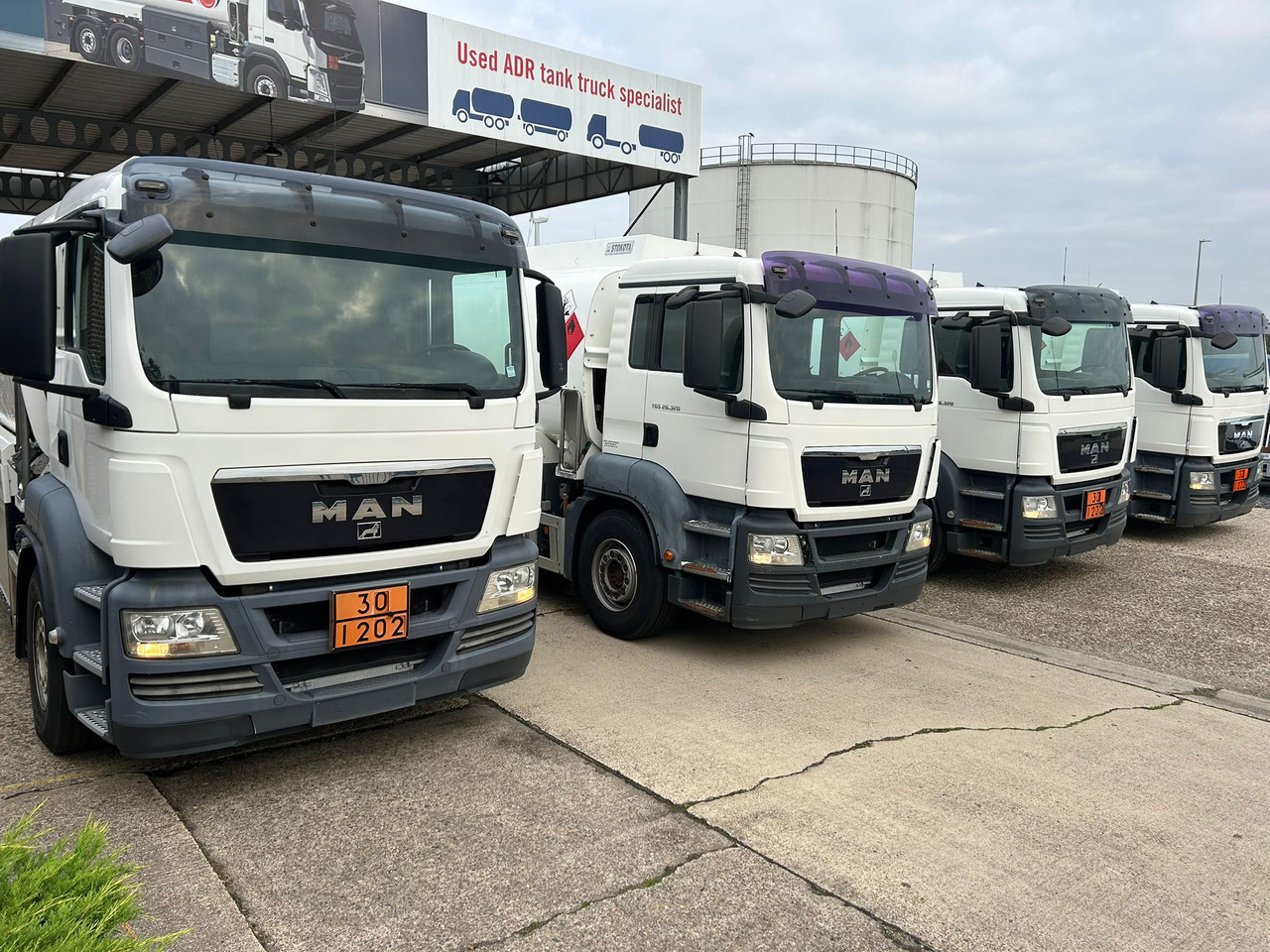 MAN TGS (lot of 4) - Säiliöauto: kuva MAN TGS (lot of 4) - Säiliöauto MAN TGS (lot of 4) - Säiliöauto: kuva MAN TGS (lot of 4) - Säiliöauto