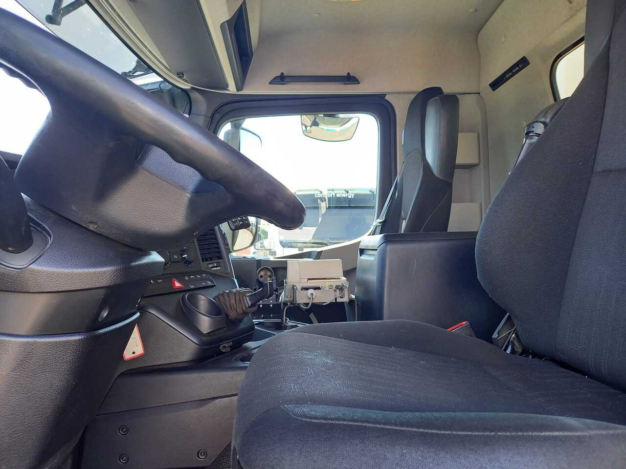 MERCEDES Antos - Säiliöauto: kuva MERCEDES Antos - Säiliöauto MERCEDES Antos - Säiliöauto: kuva MERCEDES Antos - Säiliöauto