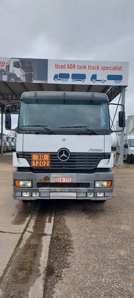 MERCEDES - Säiliöauto: kuva MERCEDES - Säiliöauto MERCEDES - Säiliöauto: kuva MERCEDES - Säiliöauto