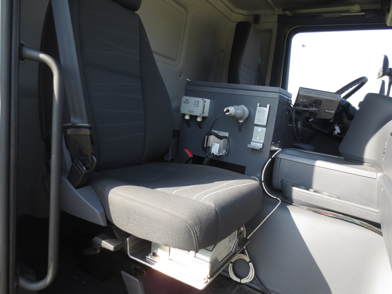 SCANIA G370 - Säiliöauto: kuva SCANIA G370 - Säiliöauto SCANIA G370 - Säiliöauto: kuva SCANIA G370 - Säiliöauto