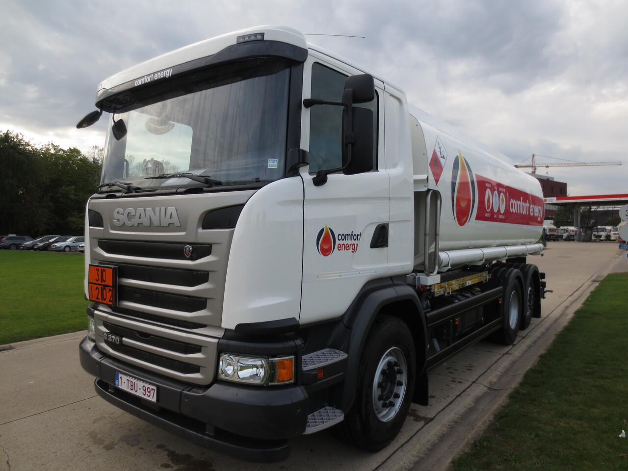 SCANIA G370 - Säiliöauto: kuva SCANIA G370 - Säiliöauto SCANIA G370 - Säiliöauto: kuva SCANIA G370 - Säiliöauto
