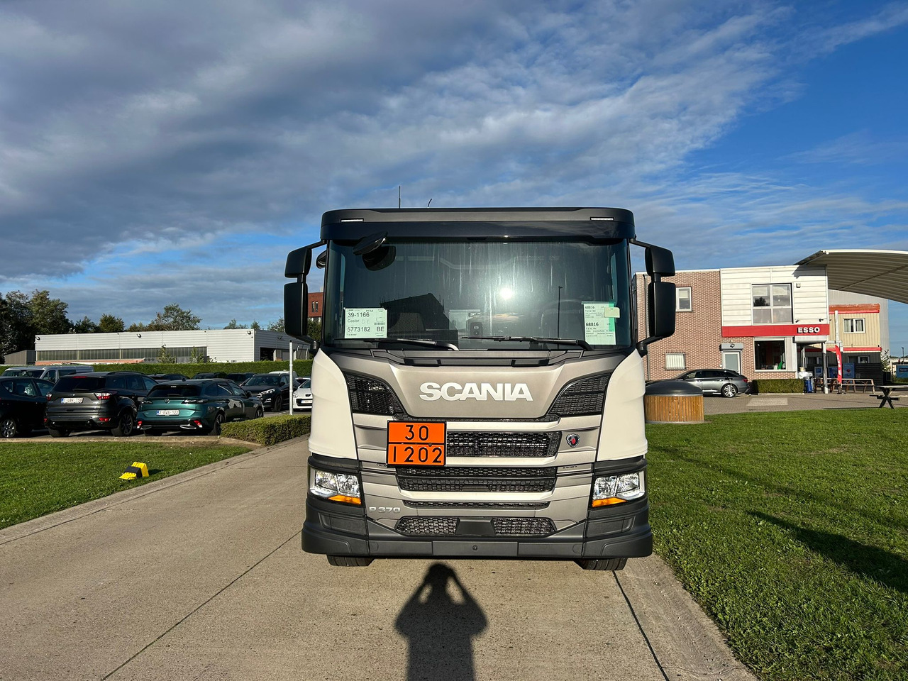 SCANIA P370 - Säiliöauto: kuva SCANIA P370 - Säiliöauto SCANIA P370 - Säiliöauto: kuva SCANIA P370 - Säiliöauto