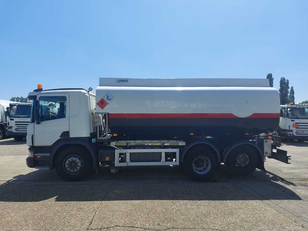 Säiliöauto SCANIA PRT: kuva Säiliöauto SCANIA PRT