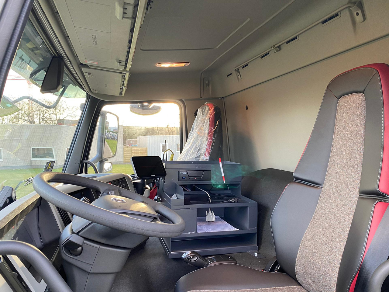 VOLVO FM - Säiliöauto: kuva VOLVO FM - Säiliöauto VOLVO FM - Säiliöauto: kuva VOLVO FM - Säiliöauto