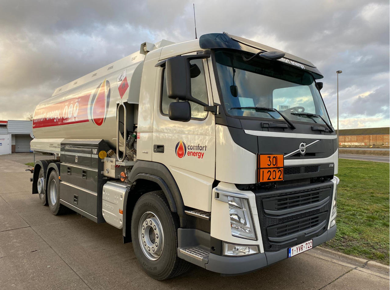 VOLVO FM - Säiliöauto: kuva VOLVO FM - Säiliöauto VOLVO FM - Säiliöauto: kuva VOLVO FM - Säiliöauto