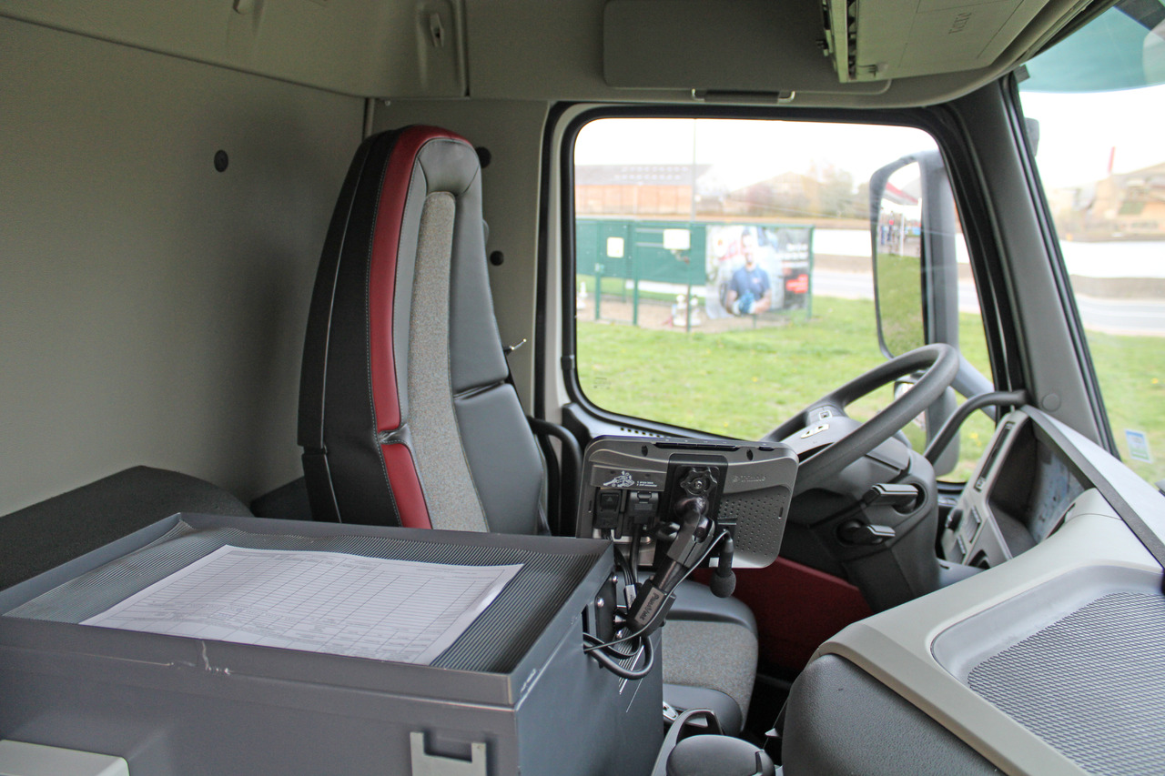 VOLVO FM - Säiliöauto: kuva VOLVO FM - Säiliöauto VOLVO FM - Säiliöauto: kuva VOLVO FM - Säiliöauto