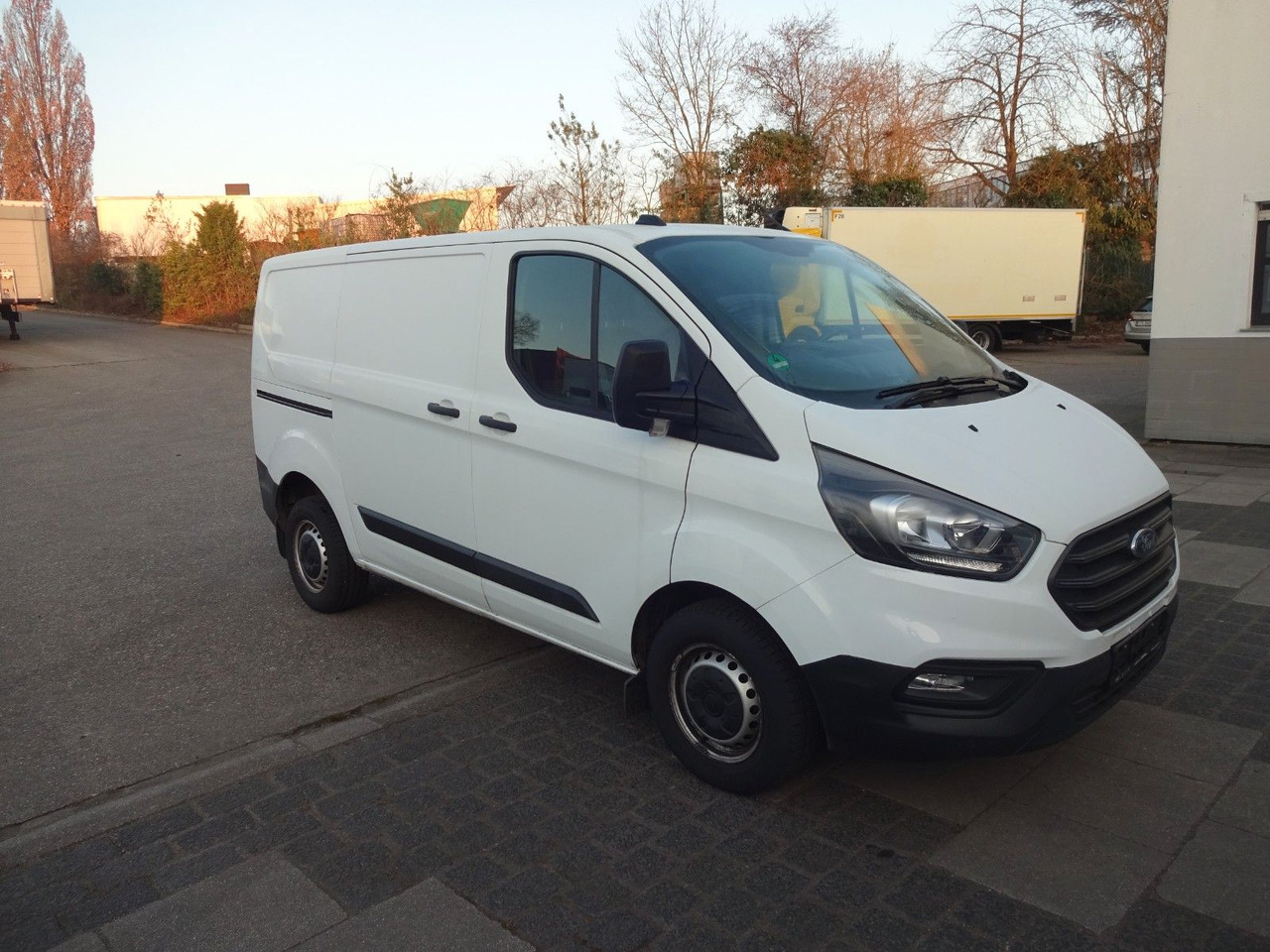 Ford Transit Custom Kasten 280 L1H1, PDC - Pakettiauto: kuva Ford Transit Custom Kasten 280 L1H1, PDC - Pakettiauto Ford Transit Custom Kasten 280 L1H1, PDC - Pakettiauto: kuva Ford Transit Custom Kasten 280 L1H1, PDC - Pakettiauto