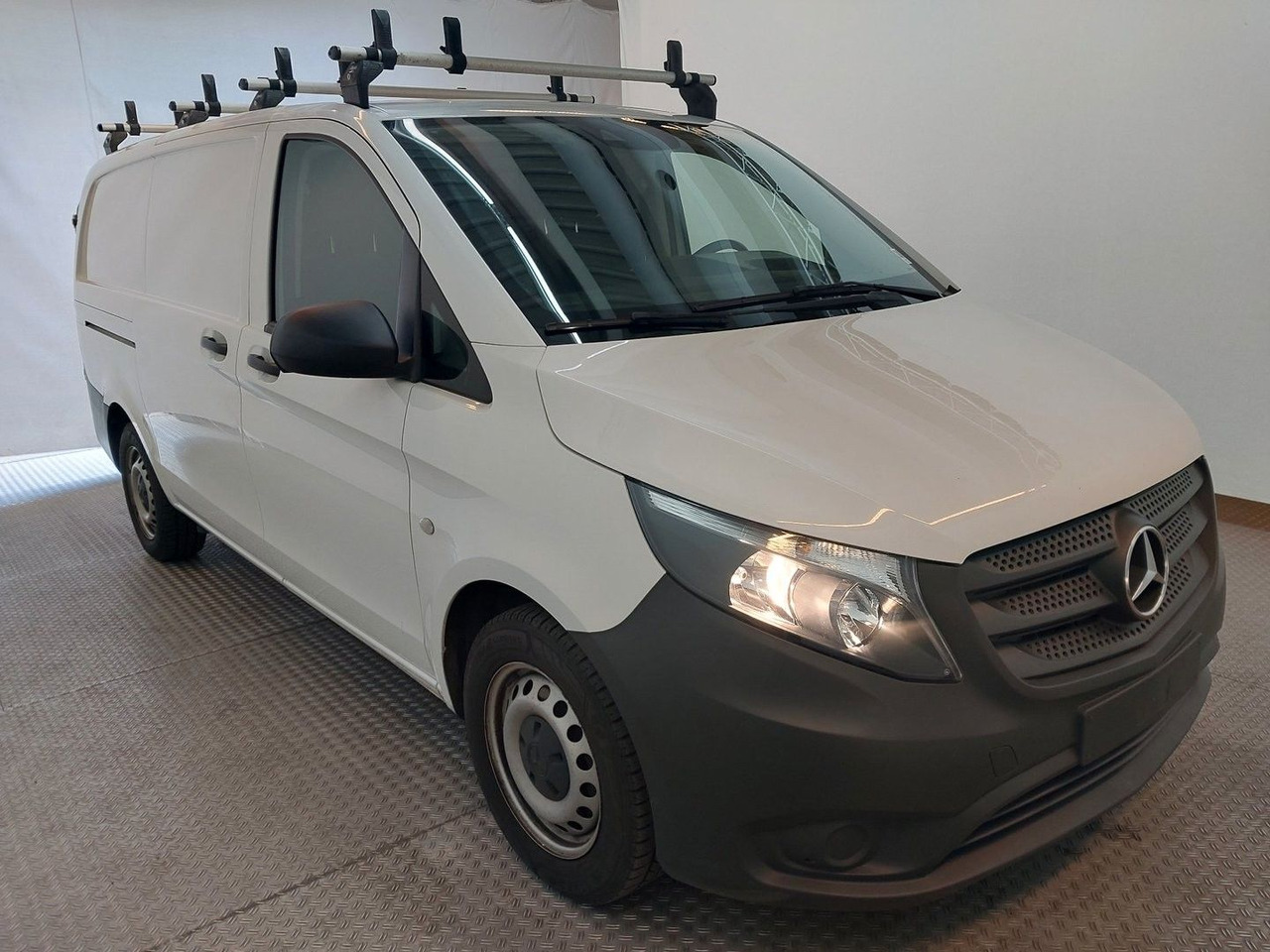 Mercedes-Benz Vito Kasten 114 CDI lang,Klima,AHK,Regale,Kamera - Pieni pakettiauto: kuva Mercedes-Benz Vito Kasten 114 CDI lang,Klima,AHK,Regale,Kamera - Pieni pakettiauto Mercedes-Benz Vito Kasten 114 CDI lang,Klima,AHK,Regale,Kamera - Pieni pakettiauto: kuva Mercedes-Benz Vito Kasten 114 CDI lang,Klima,AHK,Regale,Kamera - Pieni pakettiauto