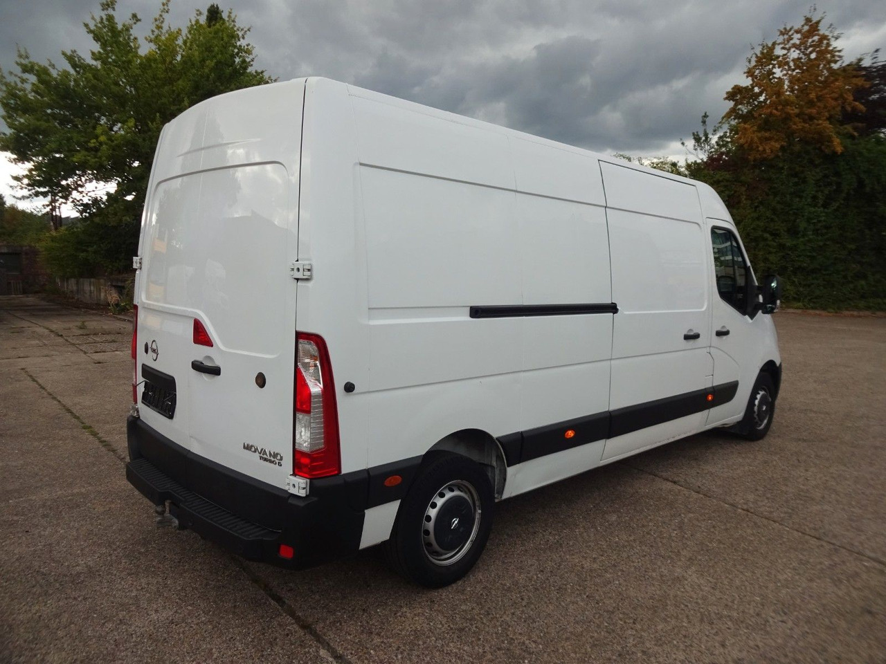 Opel Movano Kasten L3H2, AHK, Klima - Pakettiauto: kuva Opel Movano Kasten L3H2, AHK, Klima - Pakettiauto Opel Movano Kasten L3H2, AHK, Klima - Pakettiauto: kuva Opel Movano Kasten L3H2, AHK, Klima - Pakettiauto