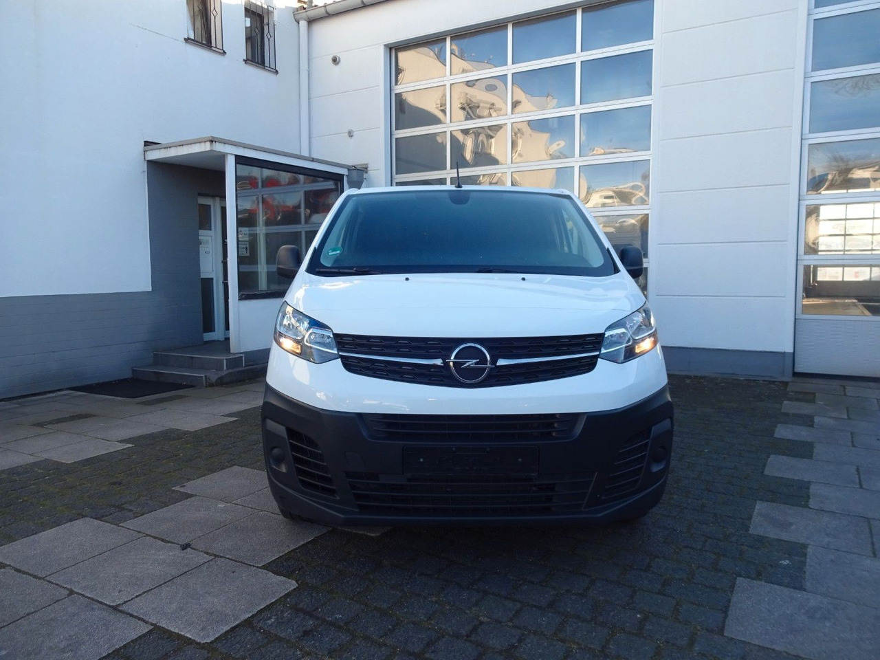 Opel Opel 5 x Vivaro Kasten L1H1, Klima, PDC, - Pieni pakettiauto: kuva Opel Opel 5 x Vivaro Kasten L1H1, Klima, PDC, - Pieni pakettiauto Opel Opel 5 x Vivaro Kasten L1H1, Klima, PDC, - Pieni pakettiauto: kuva Opel Opel 5 x Vivaro Kasten L1H1, Klima, PDC, - Pieni pakettiauto