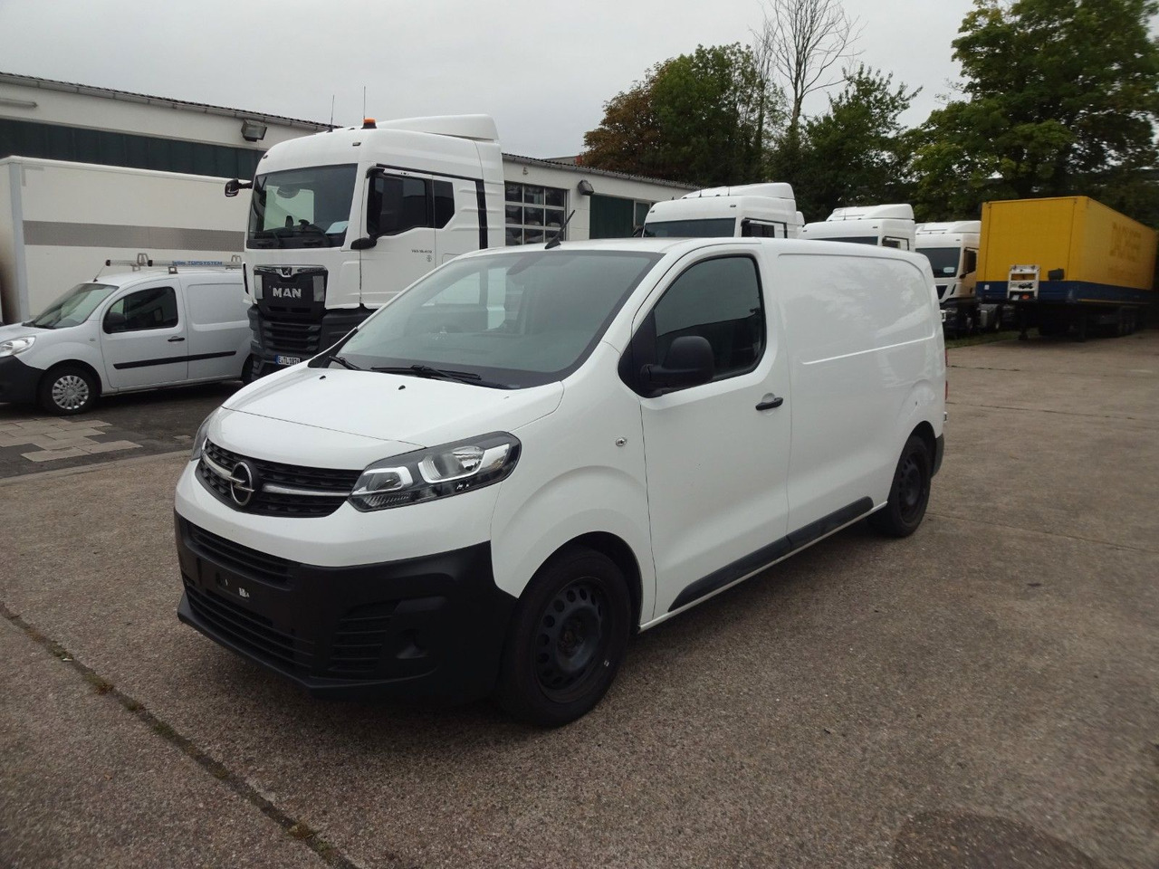 Opel Vivaro Kasten L1H1, Klima, PDC, - Pieni pakettiauto: kuva Opel Vivaro Kasten L1H1, Klima, PDC, - Pieni pakettiauto Opel Vivaro Kasten L1H1, Klima, PDC, - Pieni pakettiauto: kuva Opel Vivaro Kasten L1H1, Klima, PDC, - Pieni pakettiauto