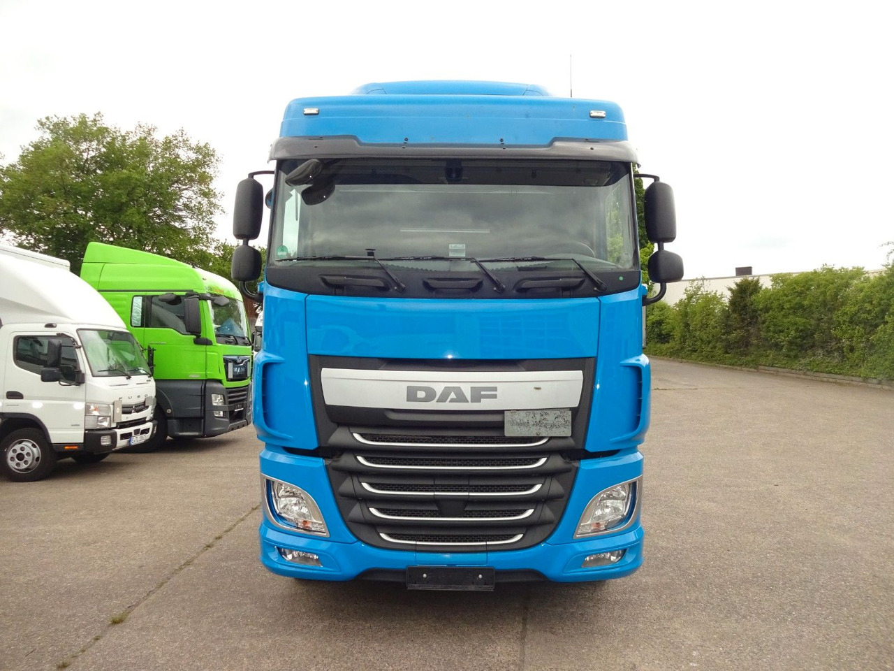 DAF XF 440, SC, Klima, 2 x Tank, Intarder, - Vetopöytäauto: kuva DAF XF 440, SC, Klima, 2 x Tank, Intarder, - Vetopöytäauto DAF XF 440, SC, Klima, 2 x Tank, Intarder, - Vetopöytäauto: kuva DAF XF 440, SC, Klima, 2 x Tank, Intarder, - Vetopöytäauto