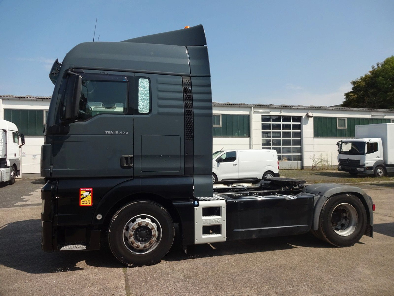 MAN TGX 18.470, XLX, Intarder, ACC, 2 Tank, Standkl - Vetopöytäauto: kuva MAN TGX 18.470, XLX, Intarder, ACC, 2 Tank, Standkl - Vetopöytäauto MAN TGX 18.470, XLX, Intarder, ACC, 2 Tank, Standkl - Vetopöytäauto: kuva MAN TGX 18.470, XLX, Intarder, ACC, 2 Tank, Standkl - Vetopöytäauto