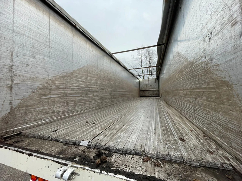 Bulthuis 80m3 390H Cargo Floor Stuuras good condition! - Moving floor puoliperävaunu: kuva Bulthuis 80m3 390H Cargo Floor Stuuras good condition! - Moving floor puoliperävaunu Bulthuis 80m3 390H Cargo Floor Stuuras good condition! - Moving floor puoliperävaunu: kuva Bulthuis 80m3 390H Cargo Floor Stuuras good condition! - Moving floor puoliperävaunu