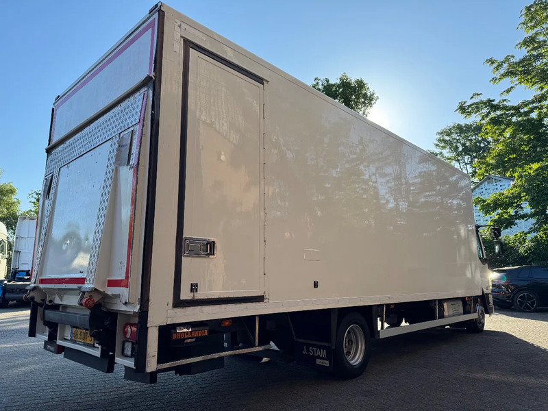 DAF LF 210 12T Airco 7.3M Koffer LBW 449.300KM NL Truck - Umpikori kuorma-auto: kuva DAF LF 210 12T Airco 7.3M Koffer LBW 449.300KM NL Truck - Umpikori kuorma-auto DAF LF 210 12T Airco 7.3M Koffer LBW 449.300KM NL Truck - Umpikori kuorma-auto: kuva DAF LF 210 12T Airco 7.3M Koffer LBW 449.300KM NL Truck - Umpikori kuorma-auto