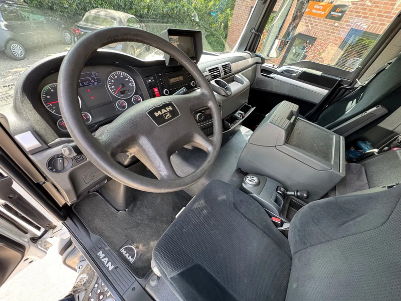 MAN TGS 26.320 EEV Koffer Stuuras AHK 2.500KG LBW 479.810! NL TRUCK - Umpikori kuorma-auto: kuva MAN TGS 26.320 EEV Koffer Stuuras AHK 2.500KG LBW 479.810! NL TRUCK - Umpikori kuorma-auto MAN TGS 26.320 EEV Koffer Stuuras AHK 2.500KG LBW 479.810! NL TRUCK - Umpikori kuorma-auto: kuva MAN TGS 26.320 EEV Koffer Stuuras AHK 2.500KG LBW 479.810! NL TRUCK - Umpikori kuorma-auto