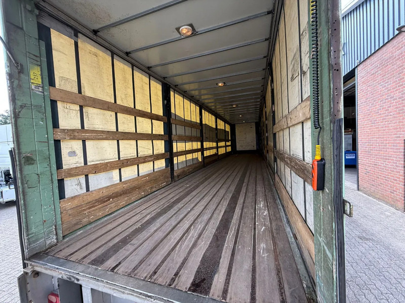 Pressukapellipuoliperävaunu Pacton 3AS Stuuras/Lenkachse 2.500 Laadklep/LBW Hardhouten vloer: kuva Pressukapellipuoliperävaunu Pacton 3AS Stuuras/Lenkachse 2.500 Laadklep/LBW Hardhouten vloer