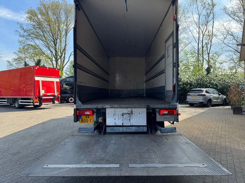 Scania P250 4X2 7.6M Koffer LBW Airco NL Truck EURO 6 Slaapcabine - Umpikori kuorma-auto: kuva Scania P250 4X2 7.6M Koffer LBW Airco NL Truck EURO 6 Slaapcabine - Umpikori kuorma-auto Scania P250 4X2 7.6M Koffer LBW Airco NL Truck EURO 6 Slaapcabine - Umpikori kuorma-auto: kuva Scania P250 4X2 7.6M Koffer LBW Airco NL Truck EURO 6 Slaapcabine - Umpikori kuorma-auto
