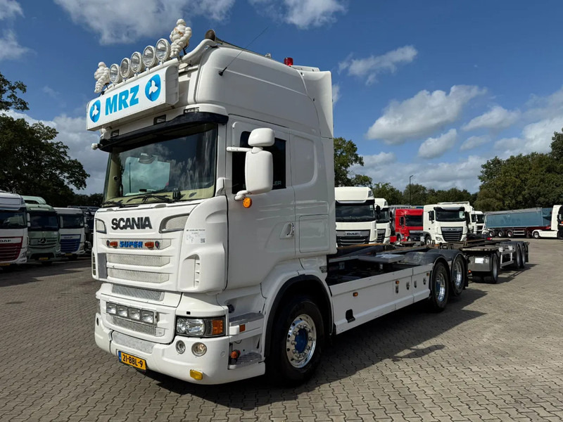Scania R560 V8 6X2 VDL Haakarm AHK NL Truck - Koukkulava kuorma-auto: kuva Scania R560 V8 6X2 VDL Haakarm AHK NL Truck - Koukkulava kuorma-auto Scania R560 V8 6X2 VDL Haakarm AHK NL Truck - Koukkulava kuorma-auto: kuva Scania R560 V8 6X2 VDL Haakarm AHK NL Truck - Koukkulava kuorma-auto