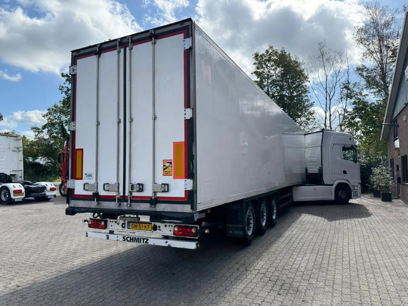 Schmitz Cargobull SKO 24 5x Meatrails Rohrbahnen Fleisch Hooks Carrier Vector 1950MT - Isoterminen puoliperävaunu: kuva Schmitz Cargobull SKO 24 5x Meatrails Rohrbahnen Fleisch Hooks Carrier Vector 1950MT - Isoterminen puoliperävaunu Schmitz Cargobull SKO 24 5x Meatrails Rohrbahnen Fleisch Hooks Carrier Vector 1950MT - Isoterminen puoliperävaunu: kuva Schmitz Cargobull SKO 24 5x Meatrails Rohrbahnen Fleisch Hooks Carrier Vector 1950MT - Isoterminen puoliperävaunu