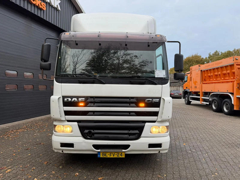 DAF CF 75.250 Handgeschakeld/Manual EURO 3 - Vetopöytäauto: kuva DAF CF 75.250 Handgeschakeld/Manual EURO 3 - Vetopöytäauto DAF CF 75.250 Handgeschakeld/Manual EURO 3 - Vetopöytäauto: kuva DAF CF 75.250 Handgeschakeld/Manual EURO 3 - Vetopöytäauto