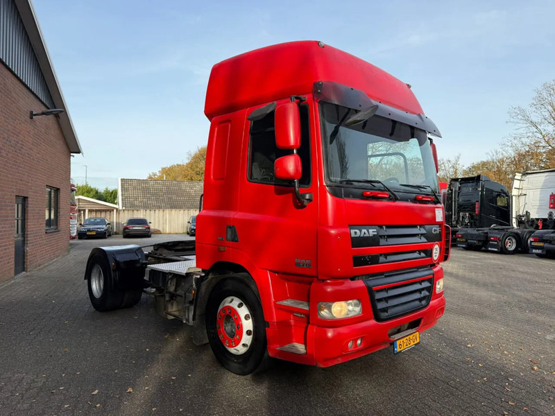 DAF CF 85.410 MMBS! Lanbouwkenteken, handgeschakeld, pto voorbereiding - Vetopöytäauto: kuva DAF CF 85.410 MMBS! Lanbouwkenteken, handgeschakeld, pto voorbereiding - Vetopöytäauto DAF CF 85.410 MMBS! Lanbouwkenteken, handgeschakeld, pto voorbereiding - Vetopöytäauto: kuva DAF CF 85.410 MMBS! Lanbouwkenteken, handgeschakeld, pto voorbereiding - Vetopöytäauto